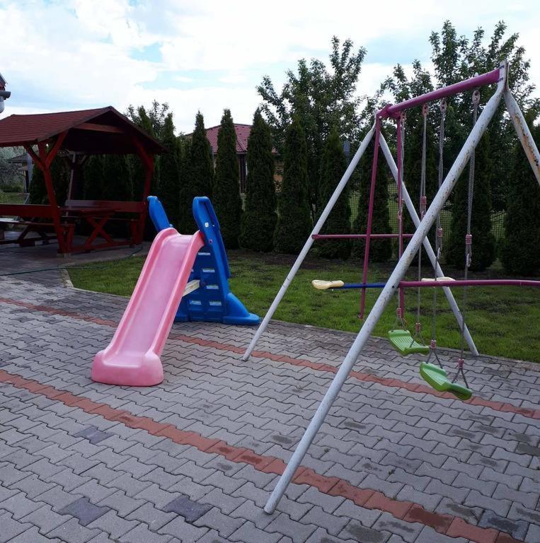 Relax Apartman Siofok-Sosto Exterior photo