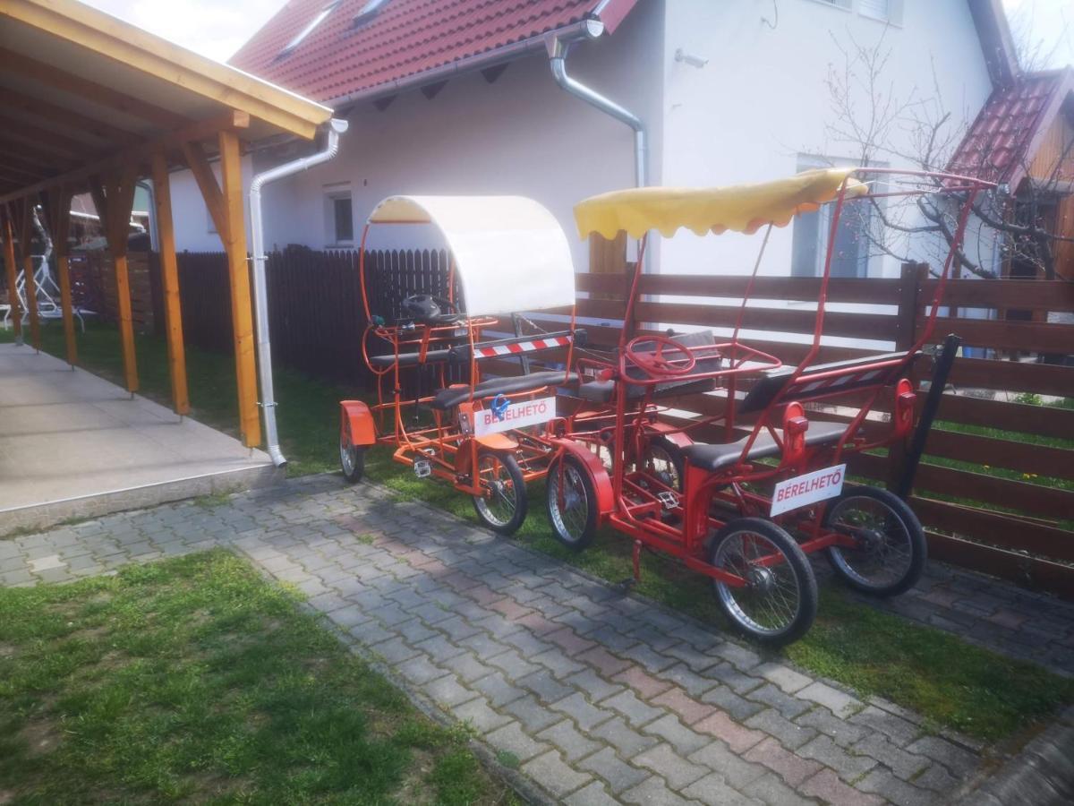 Relax Apartman Siofok-Sosto Exterior photo